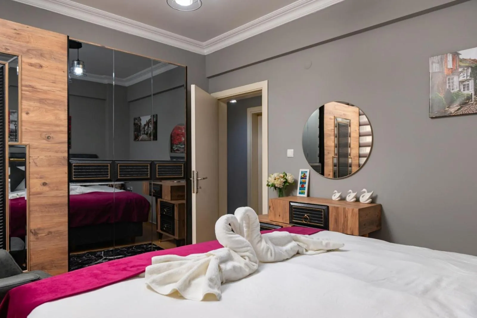 Leyla Palas Istanbul Apartment